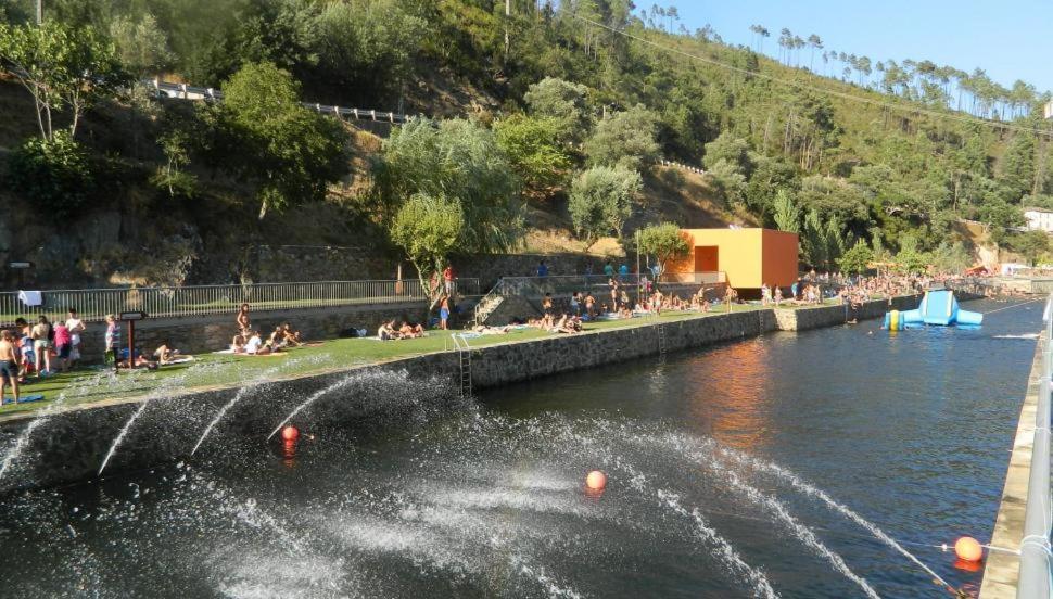 فيلا Aradas, Pampilhosa Da Serra, Casa Da Oliveira, Wifi, Ar Condicionado, Churrasqueira, Parqueamento, By Ig Unhais-o-Velho المظهر الخارجي الصورة